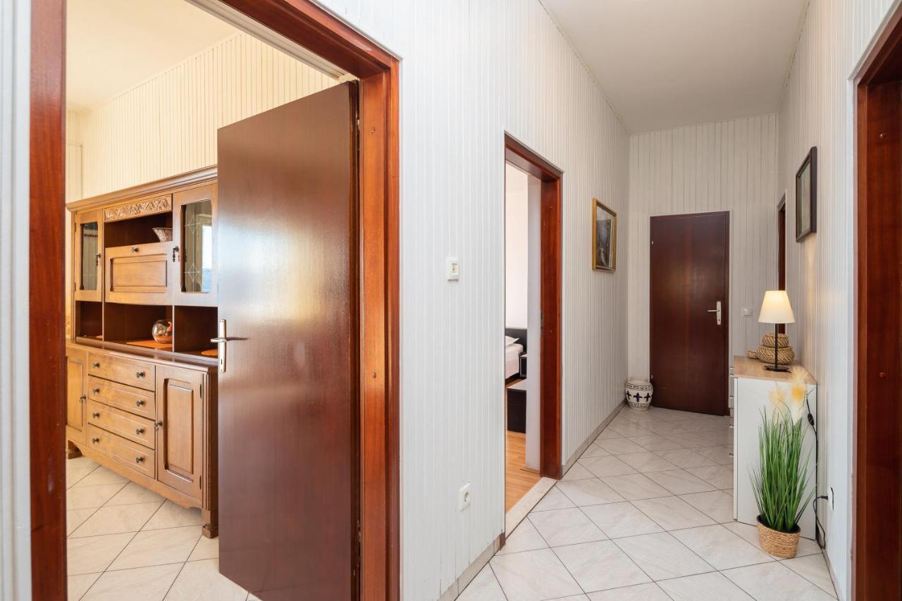 Deja Blue Apartment 耶塞尼采 外观 照片